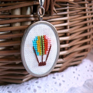 Hand embroidered necklace Hot air Balloon n047 image 1