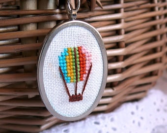 Hand embroidered necklace Hot air Balloon - n047