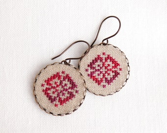 Cross stitch earrings Ethnic ornament in melange red e010