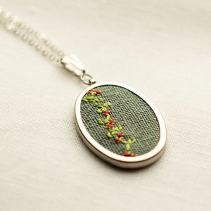 Hand embroidered necklace Branch of berries n006 image 3