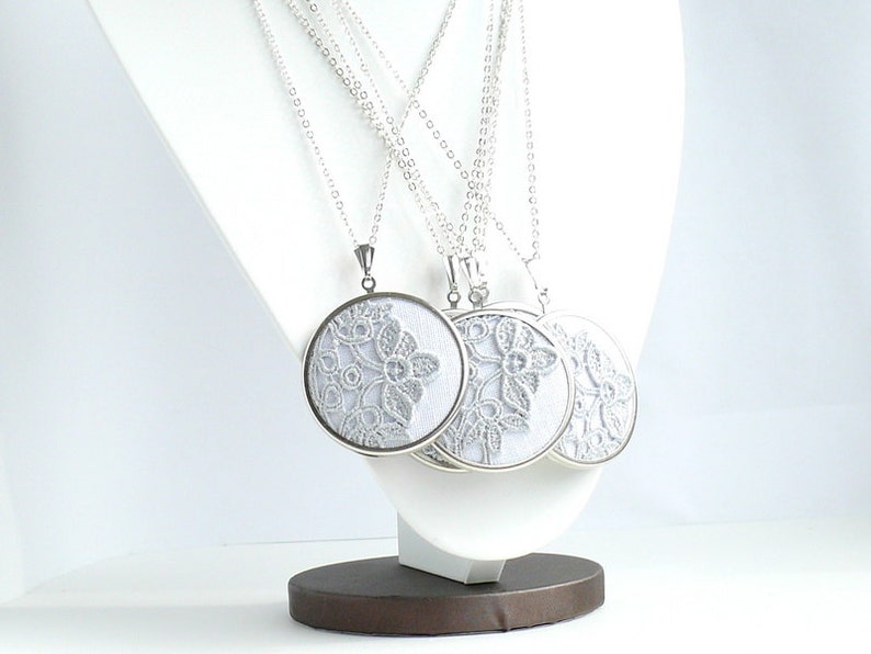 Grey lace necklaces for bridesmaids l009 image 3