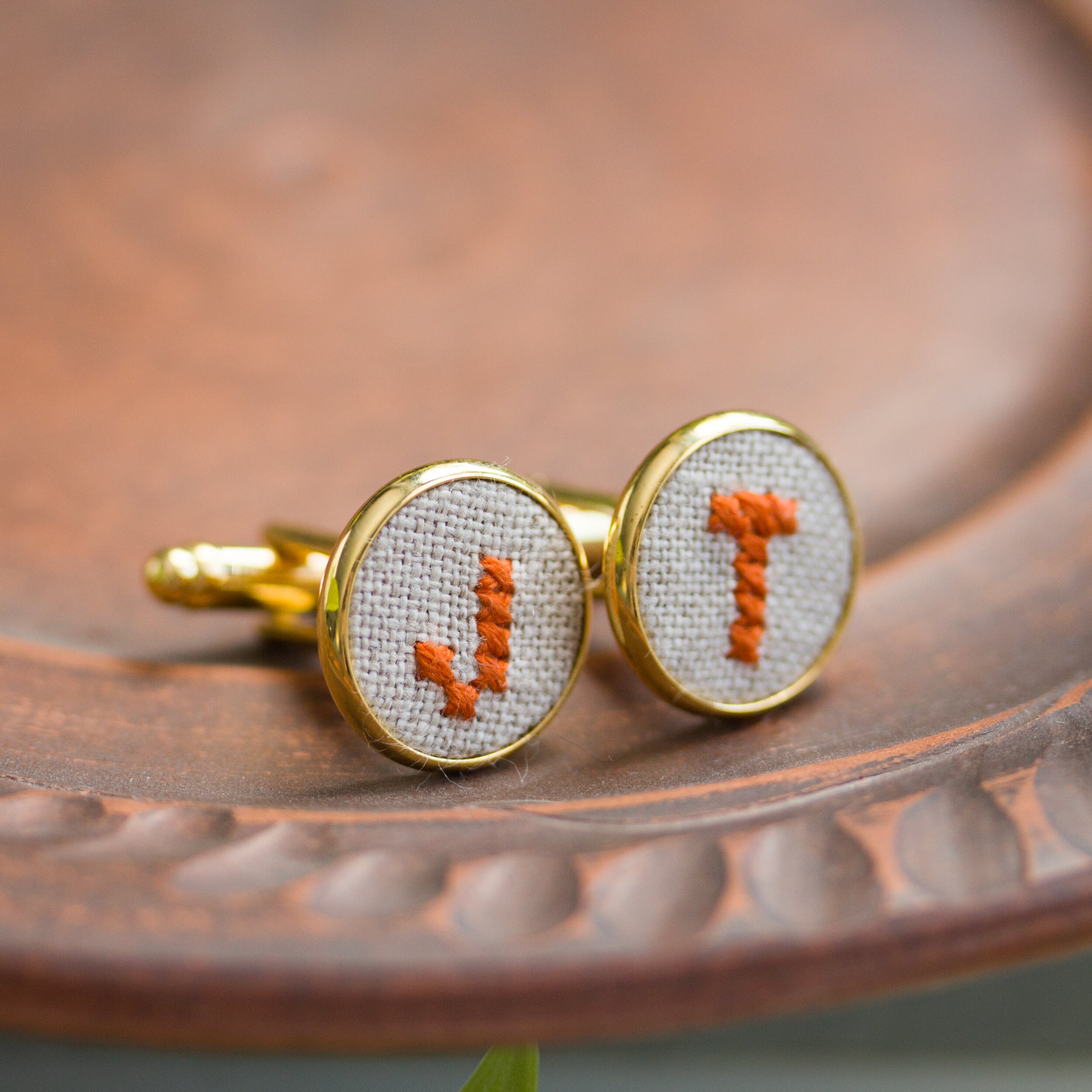 Personalized cufflinks, Initials cufflinks for groomsmen, Custom wedding cuff links - golden toned