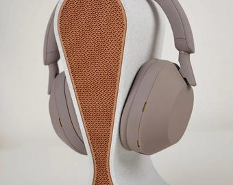 Hedra Sculptural Headphone Stand with Gyroid Infill Design