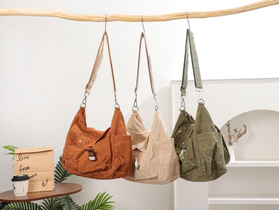 Large Tote Bag, Everyday Bag, Shopping Bag, Corduroy Bag with Multi-Pocket, Crossbody Bag for Adjustable Strap, Handmade Pin