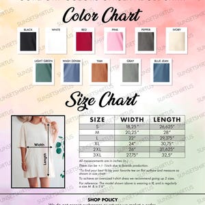 Puede incluir: Una tabla de colores y una tabla de tallas para una camiseta unisex para adultos. La tabla de colores muestra muestras de negro, blanco, rojo, rosa, pimienta, marfil, verde claro, mezclilla lavada, &ntilde;ame, gris y azul vaquero. La tabla de tallas muestra las medidas en pulgadas para las tallas S, M, L, XL, 2XL y 3XL.