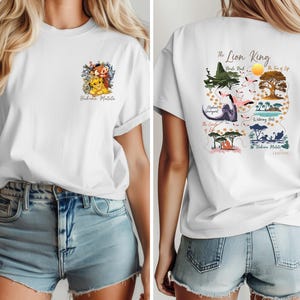 Chemise recto-verso Le Roi Lion, T-shirt couleurs confort carte Pride Rock, Chemise Disney Hakuna Matata, Chemise Voyage Animal Kingdom, T-shirt Walt Disney World