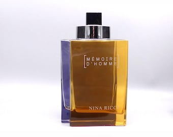 Ikonisk XXL-flaska av Nina Riccis Mémoire d'Homme från 2002 E 2762