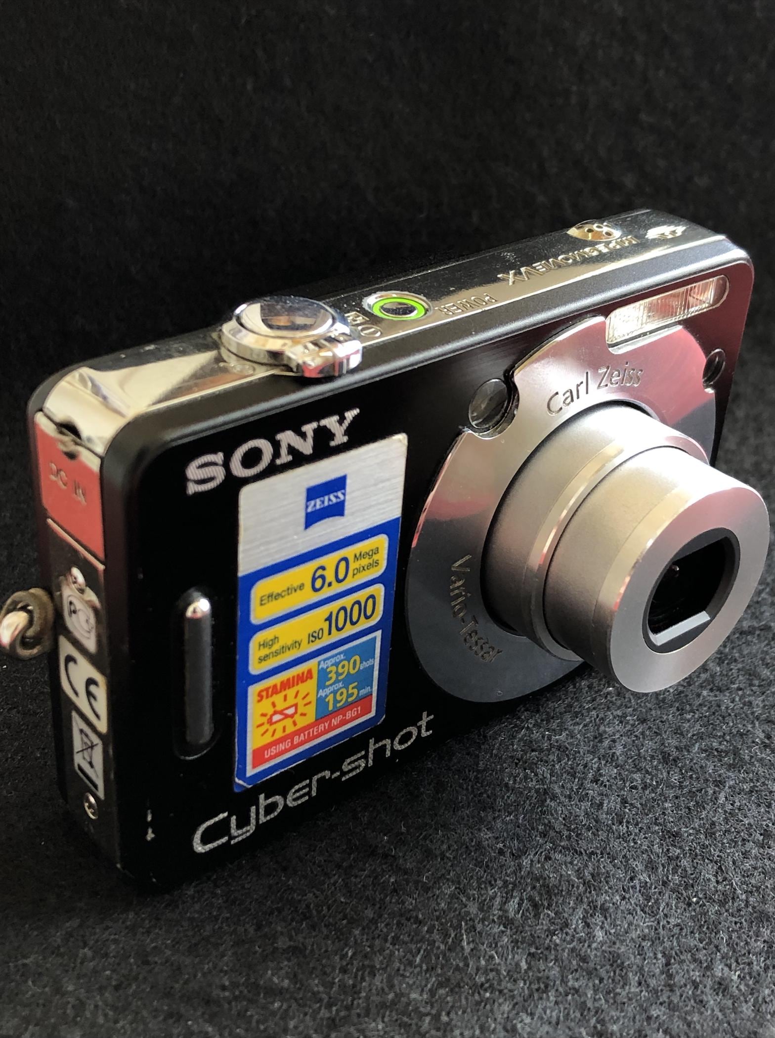 ⭐︎動作確認済⭐︎ SONY Cyber-shot 7.2メガピクセル デジカメ SONY Cyber-shot 7.2メガピクセル コンパクトデジタルカメラ