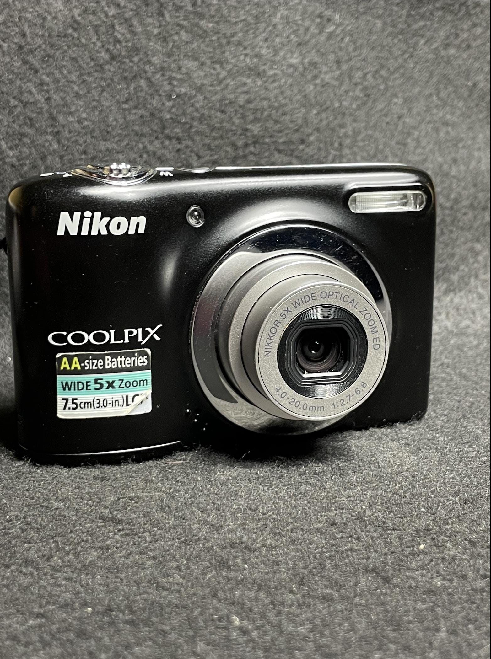NIKON COOLPIX P520 18.1MP Digital Camera - For Part EUR 45,00 - FR