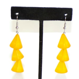 Sobral Lagerfeld Frost Yellow Triple Cones Spike Kolczyki wiszące wykonane przez artystę
