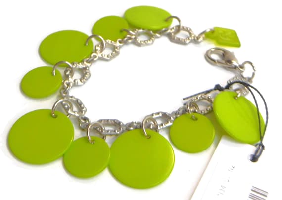 Sobral Fichas N34 Chartreuse Green Charm Disks on… - image 1