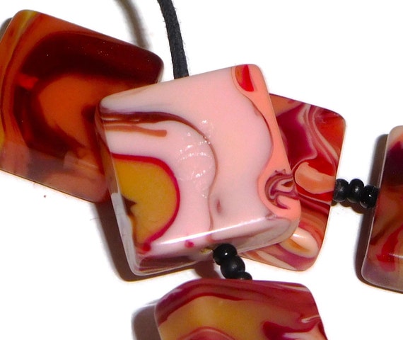 Sobral Red Gorky Catedral Marbled Square Bead Art… - image 7