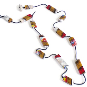 Collar Sobral Patchwork Mariane Multi Pattern de 114 cm de largo, hecho a mano con cuentas. imagen 6