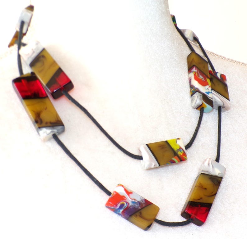 Collar Sobral Patchwork Mariane Multi Pattern de 114 cm de largo, hecho a mano con cuentas. imagen 1