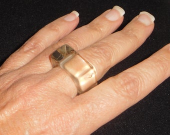 Sobral Classicos Quadrado Clear Square Artist Made Statement Ring