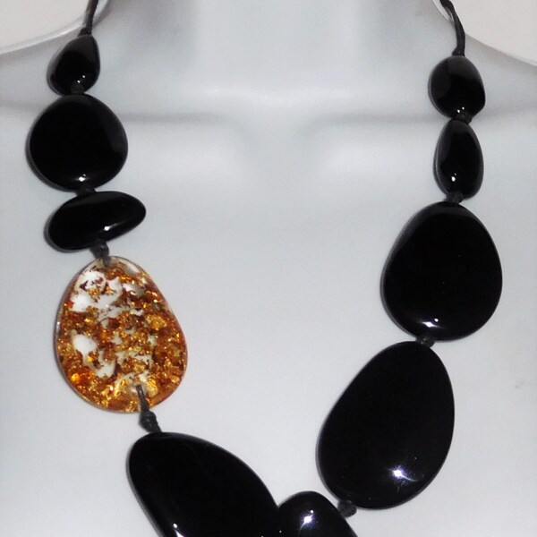 Sobral Metalique Lisi Jet Black and Gold Bead Artist Made Necklace