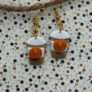 Fall Coffee Cup Polymer Clay Earrings – Pumpkin Spice Latte Dangles, Autumn Jewelry, Cute Fall Earrings, Handmade Gift for Her