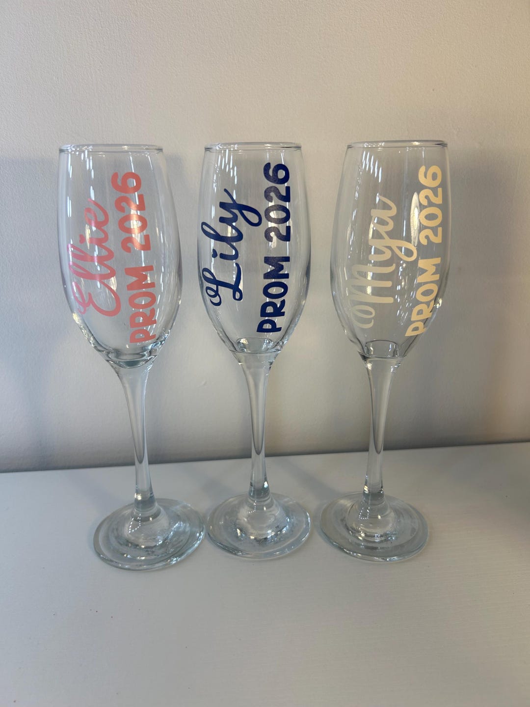 Prom Flutes Custom Prom Champagne Flutes – Personalized Prom 2026 Glasses – Name ...