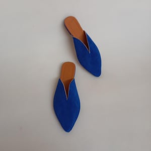Women&#39;s genuine suede slippers / Moroccan leather slippers / Suede leather mules
