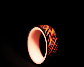 Twist Damascus Glow Ring with Liner