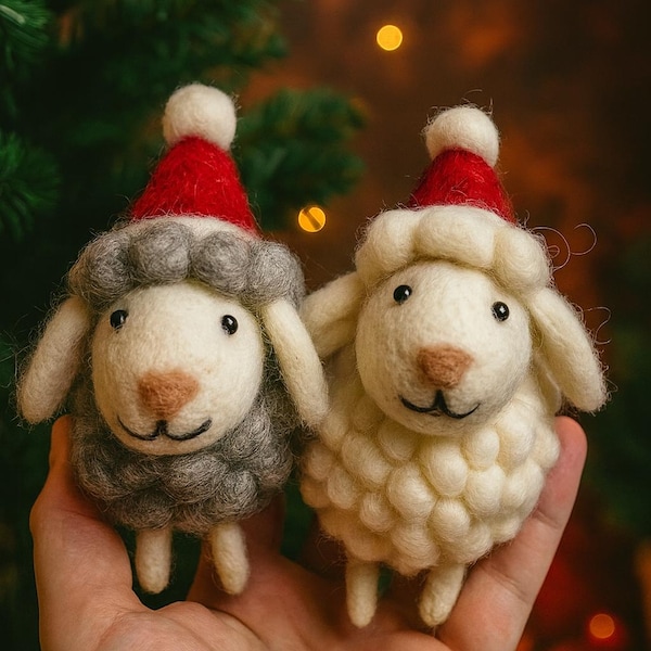 Handmade Felt Sheep Ornament – Wool Christmas Decoration, Cute Couple Ornament, Baby’s First Christmas Gift, Eco-Friendly Holiday Decor