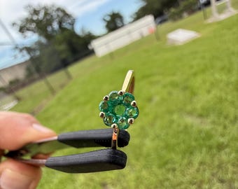 Floral Emerald Ring in 18K Solid Gold – 0.30ct Muzo Emeralds – Handmade in Colombia – Size 7