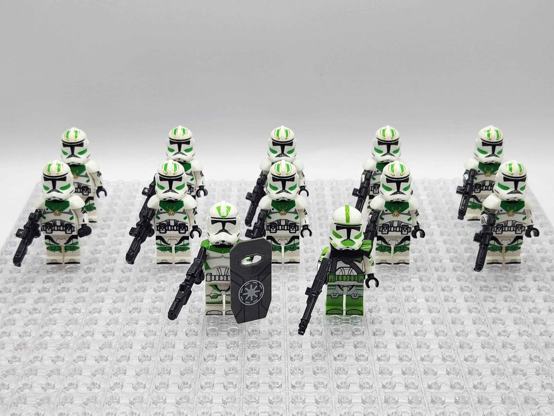 Custom Star Wars 41st Elite Corps Clone Trooper Set of 12 With Blasters ...