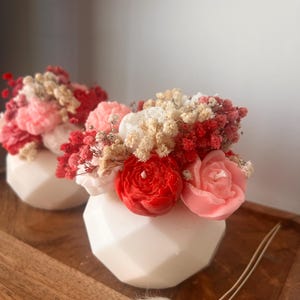 Bouquet di candele con fiori in barattolo geometrico - Fiori di cera fatti a mano