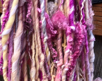 HANDSPUN Yarn Wool Thick and Thin Yarn with Locks