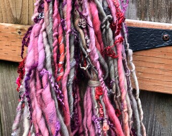 HANDSPUN Yarn Wool Thick and Thin Yarn with Locks