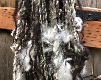 HANDSPUN Mixed Wools Core Spun Bulky YARN