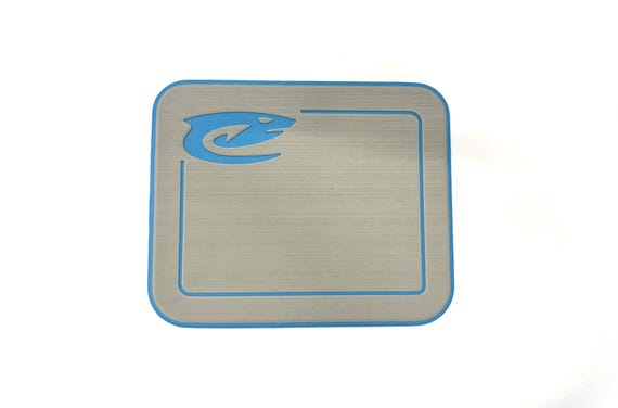 YETI RODIE 24 cooler top with shark