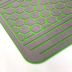 YETI ROADIE 24 cooler top