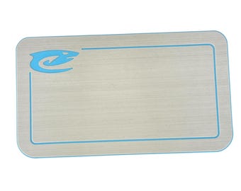 Nevera con ruedas YETI TUNDRA con diseño de tiburón