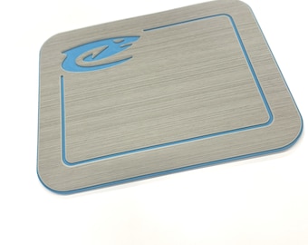 YETI ROADIE 24 with shark logo