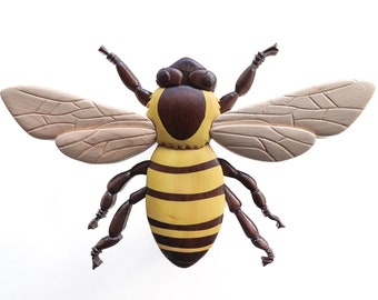 Honey bee intarsia wall hanging, Wooden bumble bee carving, Spring home décor, Scroll saw wood art