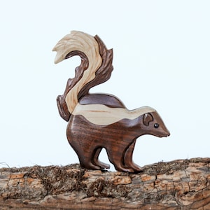 Skunk wooden ornament / magnet, Forest animal wood carving, Wildlife Christmas tree decoration, Wood intarsia art