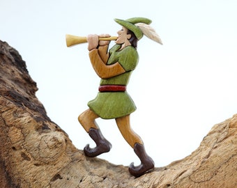 Piper piping wooden magnet / ornament, 12 days of Christmas, Intarsia wood carving, Flute player, Musician figurine