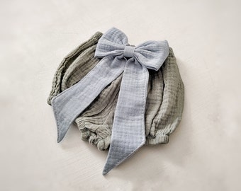 baby bloomer green with dusty blue pigtail bow