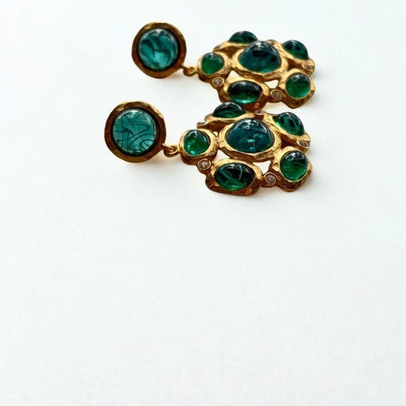 Couture Kenneth Jay Lane Faux Emerald Cabochon Dr… - image 4