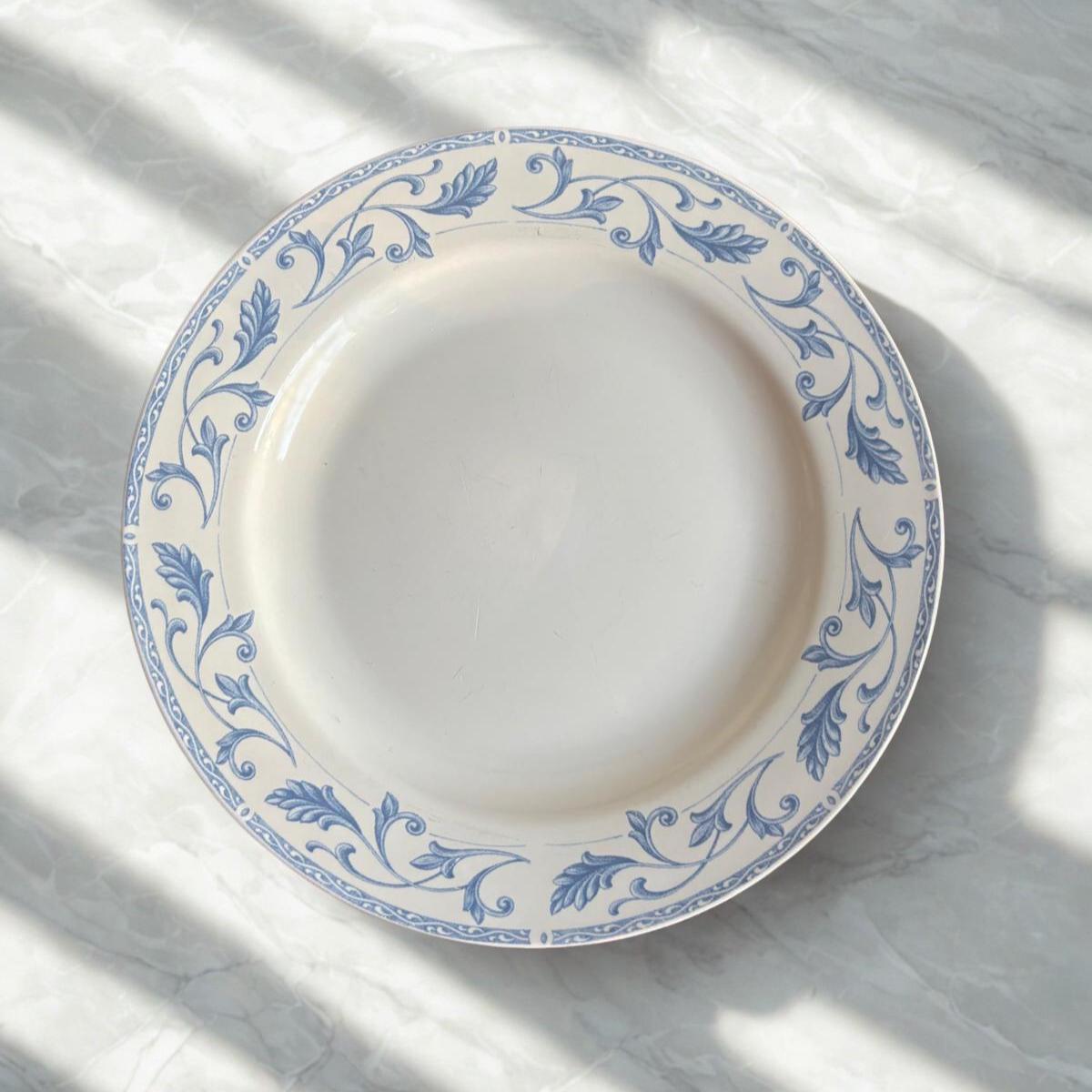 Six assiettes à salade Farberware 4245 Wellesley de 7 5/8 po