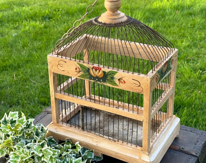 Vintage Birdcage/ Wood and Wire Hand Painted Birdcage/ Vintage Garden