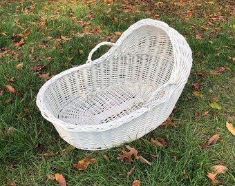 vintage style bassinet