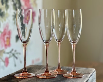 Flûtes à champagne roses vintage : Cristal d'Arques-Durand, motif roses, lot de 4