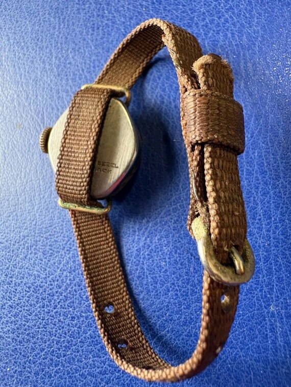Vintage Women’s Timex Watch Ref# CW10 View 4