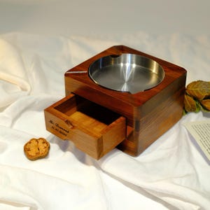 Handcrafted Acacia Wood Ashtray with Removable Stainless Steel Insert – Personalized Rustic Cigar Tray, Custom Gift for Him or Dad