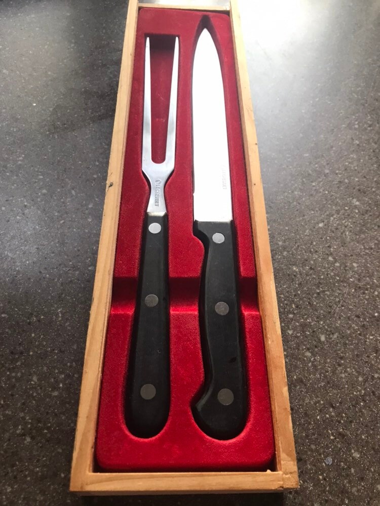 Le creuset set of meat knive & Fork serving utencils boxed Etsy