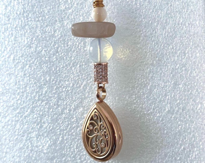 Essential Oil Diffuser Aromatherapy Necklace