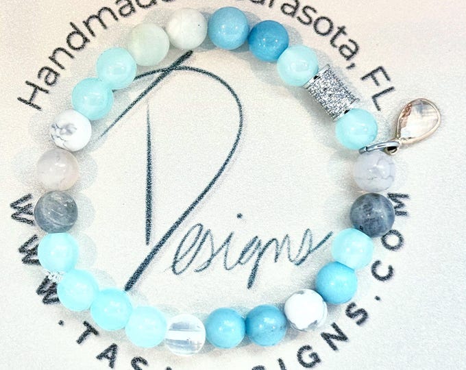 Stretch Bracelet // Healing Blues