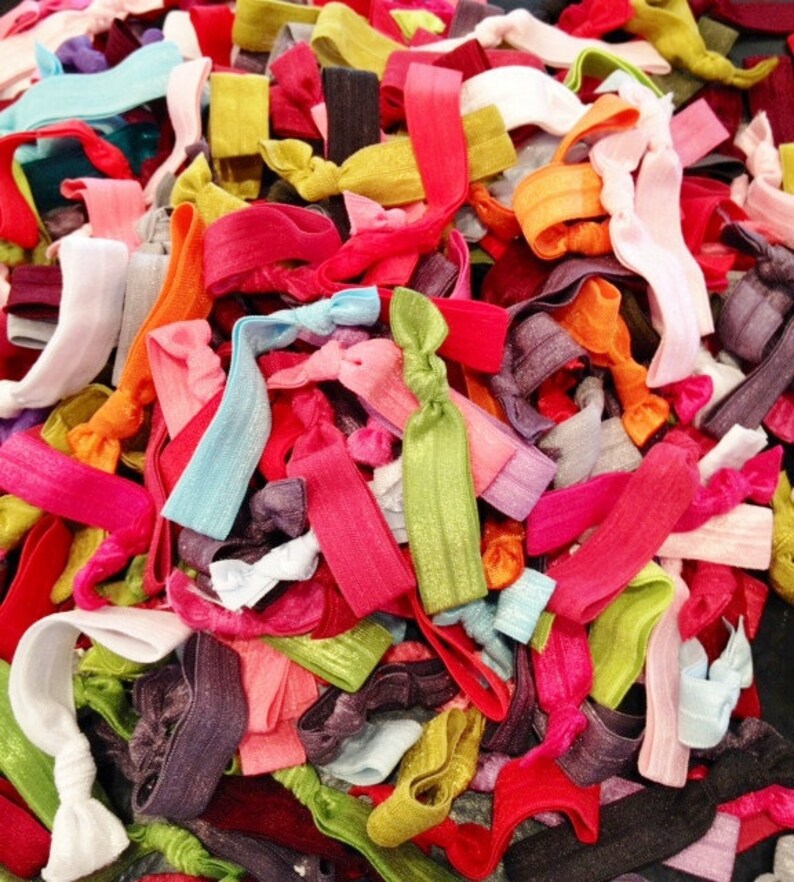 200 hairties Such A Deal Collection of ribbon elastic hair ties Grab bag of hairtys
